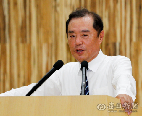 김병준 전 자유한국당 비상대책위원장이 28일 고령군청에서 지방자치단체 경쟁력 향상을 위한 특강을 하고 있다. 우태욱 기자 woo@imaeil.com