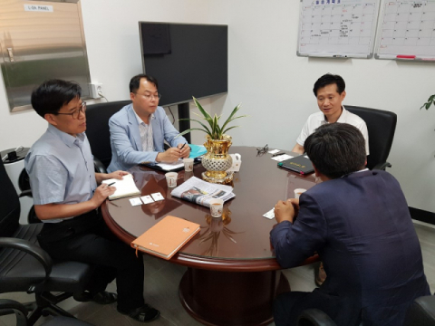 대한전문건설협회 경북도회와 경북도 관계자들은 지난달 27일 한국수자원공사 봉화댐건설단을 방문, 전문건설업 일감 확대 등을 요청했다. 대한전문건설협회 경북도회 제공.