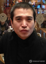 황병승 시인