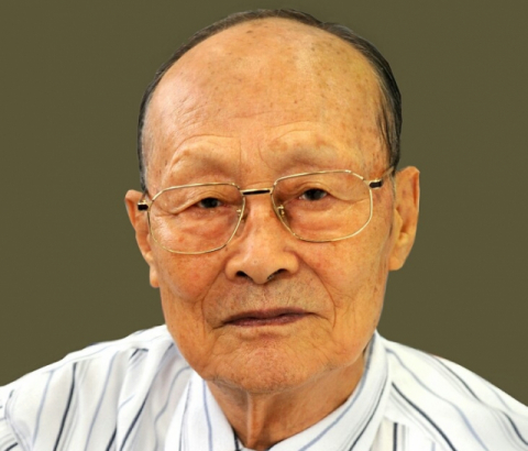 치열한 한국 현대사를 사진에 담아온 이명동 전 월간 사진예술 발행인이 24일 오후 5시40분께 서울 중앙보훈병원에서 숙환으로 별세했다. 연합뉴스