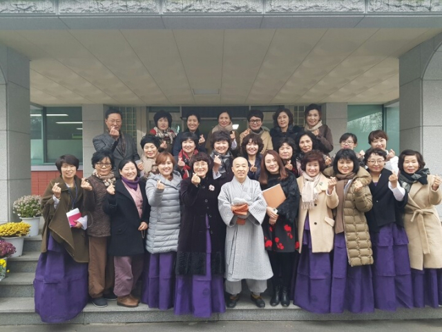한국불교대학 대관음사 교도소 법회팀. 불교대학 대관음사 제공
