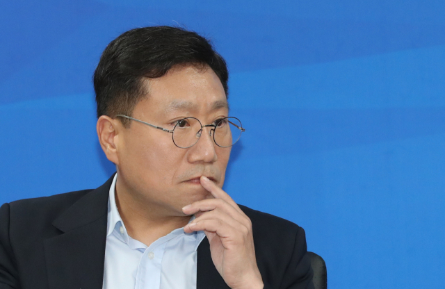 31일 오후 서울 여의도 더불어민주당사에서 열린 민주연구원의 