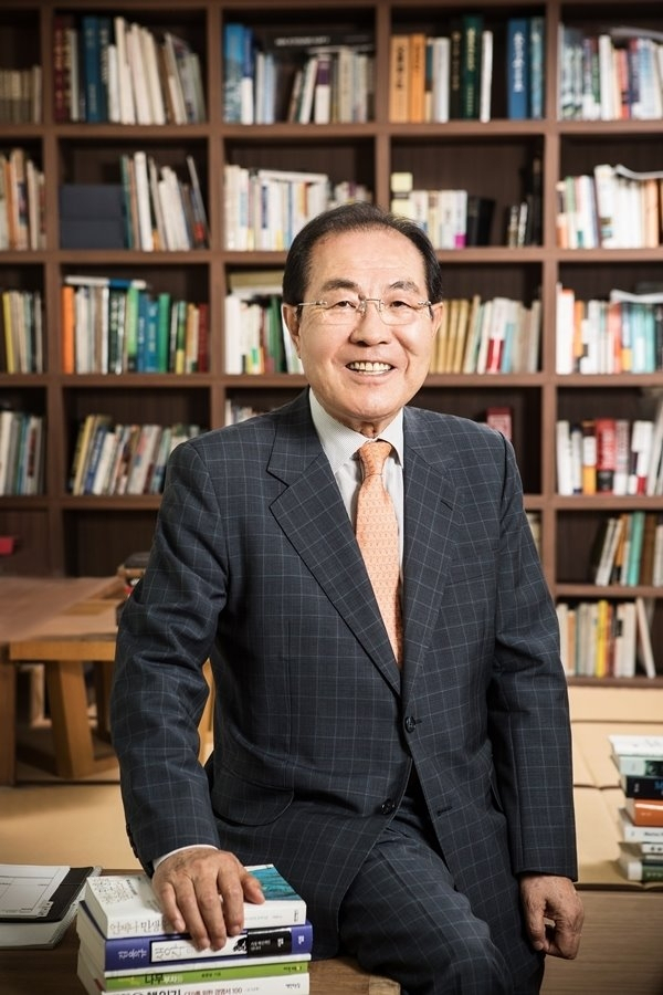 윤동한 한국콜마 회장. 매일신문 DB