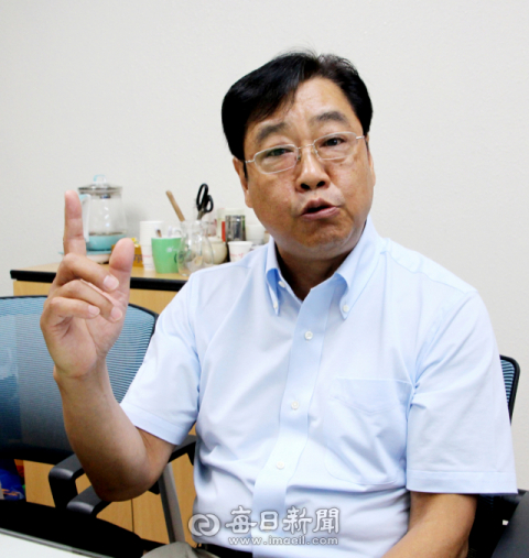 9일 경북독립운동기념관에서 만난 연변대 김춘선 교수는 