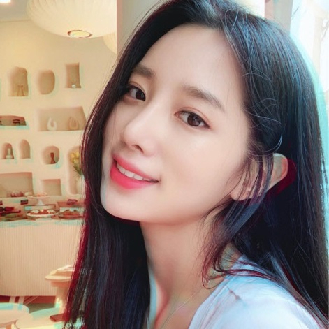 사진. 베리굿 조현 인스타그램