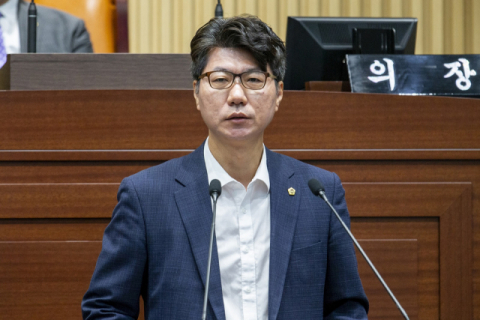 경상북도의회 제310회 임시회 제2차 본회의에서 5분 자유발언을 하고 있는 경북 구미 출신 김준열 도의원. 경북도의회 제공