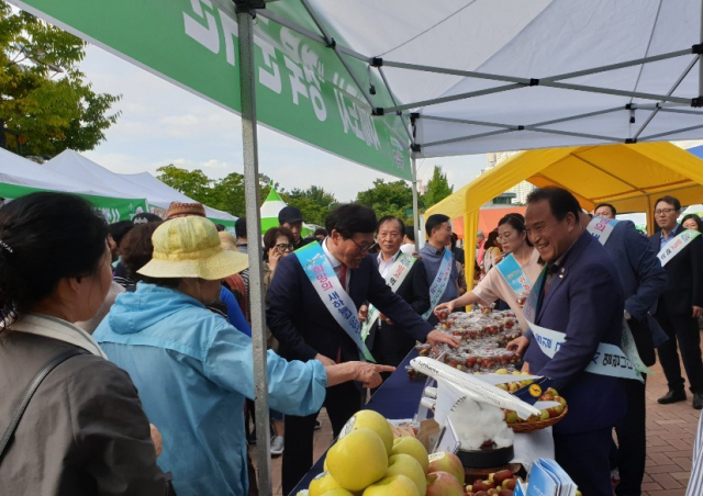 군위군 제공