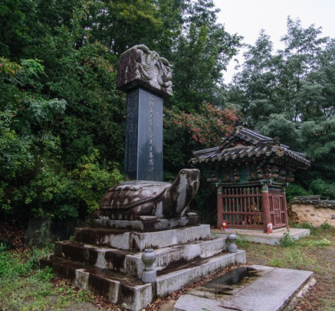 성주 대가면에는 일제에 저항해 자결로 순국한 이경환 의사와 남편을 따라 목숨을 끊은 부인 배씨를 기리는 의열각이 있다. 성주군청 제공
