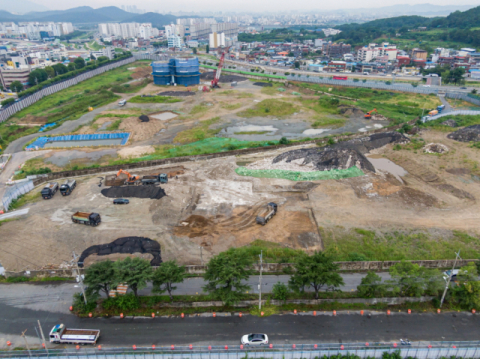 대구도시공사가 추진 중인 동구 안심연료단지 이전 및 안심뉴타운 조성 사업이 순조롭게 진행되고 있다. 안심뉴타운 부지 전경. 대구도시공사 제공.