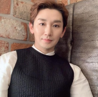 사진, 김호영 sns