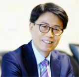 정우창 대가대 교수