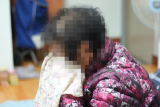 이복희(가명·71) 씨가 자식 이야기를 하면서 참아왔던 눈물을 터트렸다. 착하게만 살아온다고 살아왔던 복희 씨 인생에서 세 자식 마음을 외롭게 한 것은 씻을 수 없는 상처가 됐다. 이주형 기자