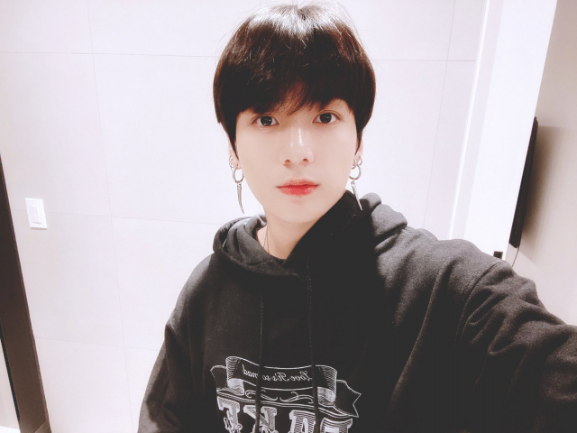 사진. BTS 트위터 출처.