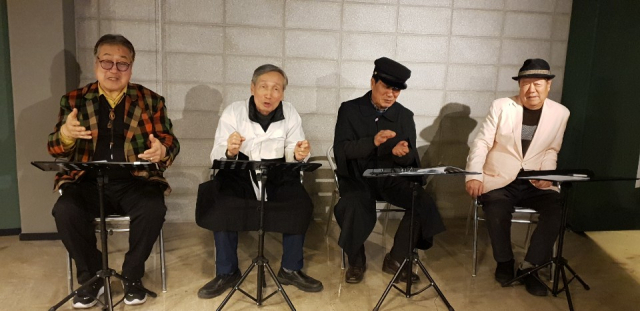 낭독극