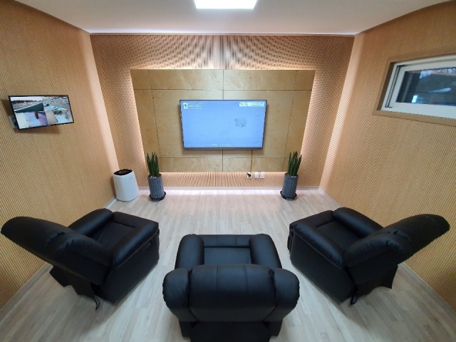 한국도로공사 대구경북본부가 30일 개소한 경부선 평사휴게소(부산방향) ex화물차라운지 실내 모습. 한국도로공사 제공