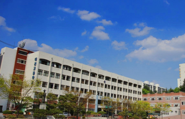 자율형사립고인 대구 대건고 전경.