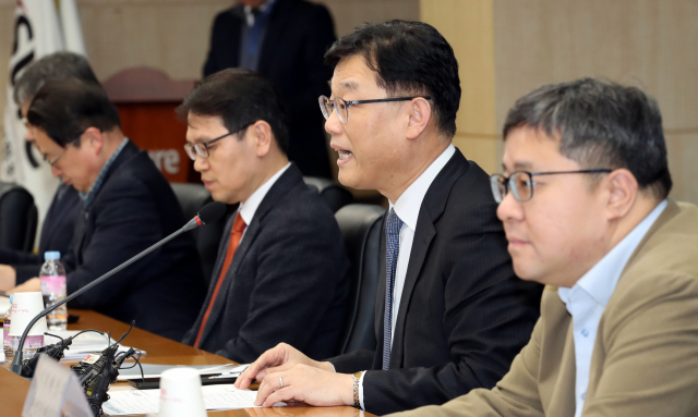 박태성 산업통상자원부 무역투자실장이 10일 오후 서울 종로구 한국무역보험공사에서 열린 