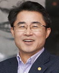 최경환 대안신당 초대 당 대표. 매일신문DB