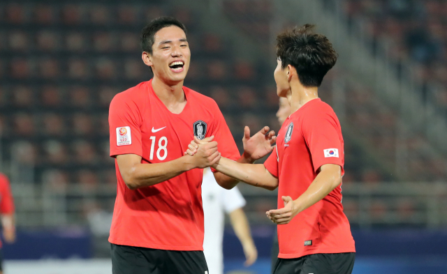 15일 오후(현지시간) 태국 랑싯 탐마삿 스타디움에서 열린 2020 아시아축구연맹(AFC) U-23 챔피언십 한국과 우즈베키스탄의 조별리그 최종전. 한국 오세훈이 골을 넣고 환호하고 있다. 연합뉴스