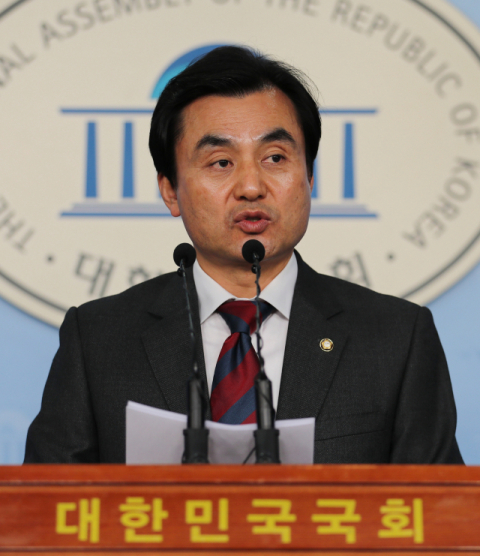 더불어민주당 소속 안규백 국방위원장. 연합뉴스