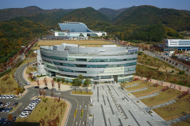 대구신서혁신도시에 자리잡은 한국뇌연구원 건물 전경. 매일신문DB