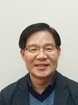 이진학 대구 청구고 교무부장(대구교무부장협의회장)