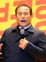 김영만 군위군수