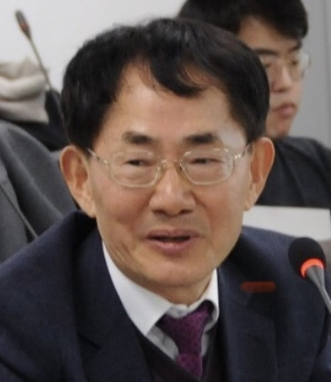 김석태 경북대 명예교수