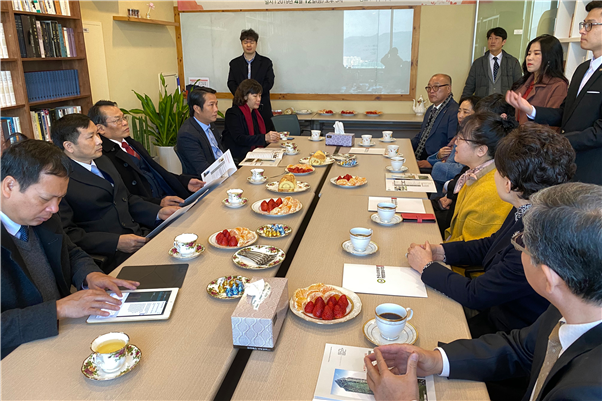 베트남 박닌성 스마트시티 개발 위해 대구 도착. 한국소프트웨어개발업협동조합