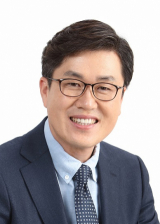 우충무 관광활성화 연구단체 대표 시의원