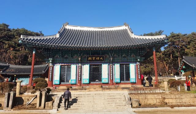 융릉의 원찰인 용주사