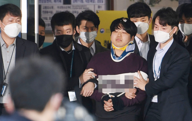 미성년자를 포함한 여성을 협박해 성 착취 불법 촬영물을 제작하고 유포한 텔레그램 