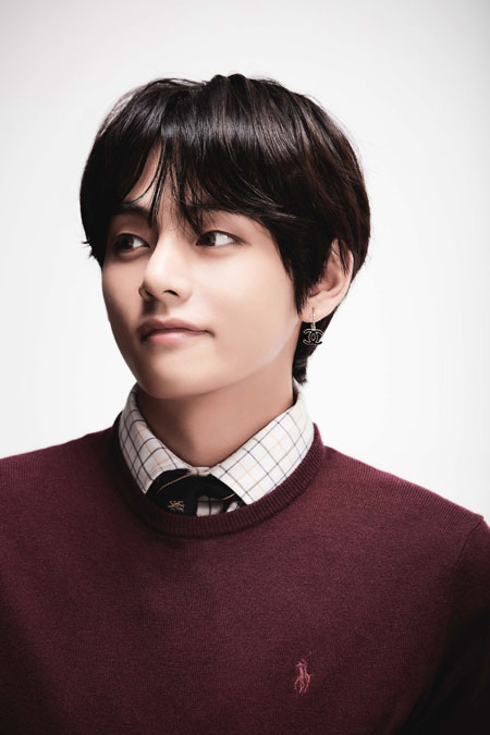 사진. 방탄소년단 뷔 (빅히트엔터테인먼트 제공)