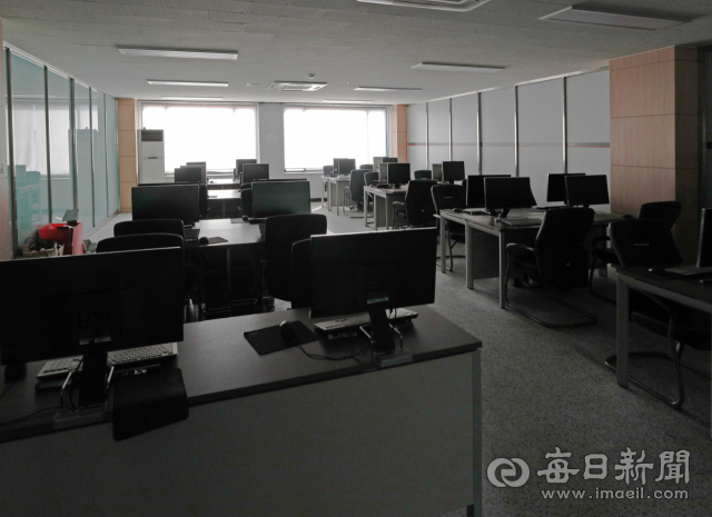 코로나19 영향으로 대구 시내 한 대학교 강의실이 텅 비어 있다. 매일신문 DB