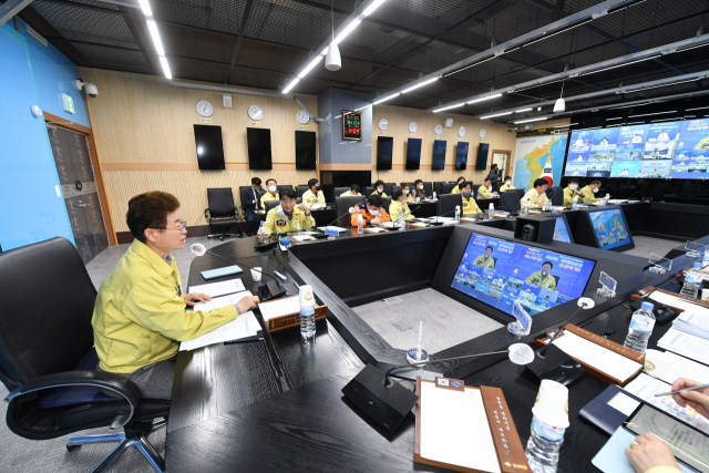 이철우 경북도지사가 19일 중앙재난안전대책본부 영상회의에서 발언하고 있다. 경북도 제공