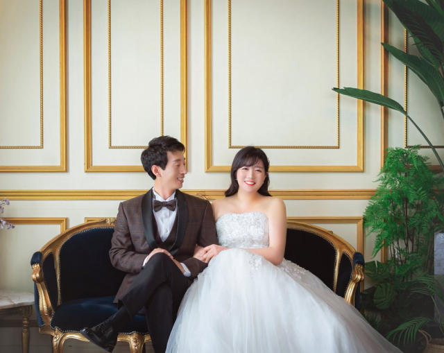 예비부부 신랑 여완기(왼쪽), 신부 공현진 씨. ㈜고구마·고구마웨딩 제공