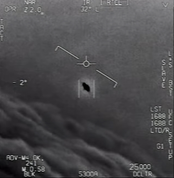 27일 미국 국방부가 공개한 UFO(미확인비행물체) 동영상. 유튜브 캡처