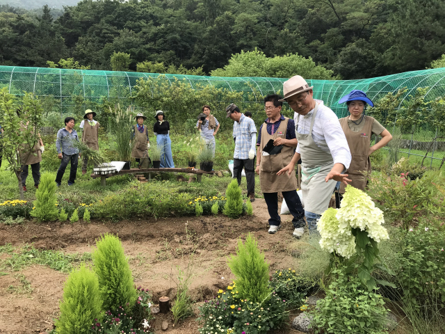 경상북도환경연수원이 자격증 취득과정으로 운영하고 있는 시민정원사 과정. 매일신문 DB