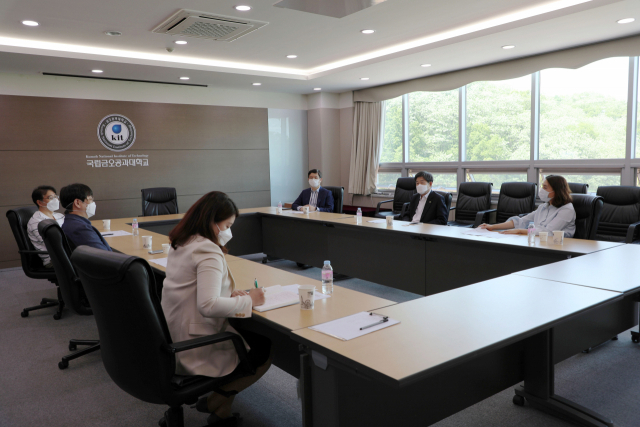 금오공대 교수들이 교수 통섭 연구 모임인 