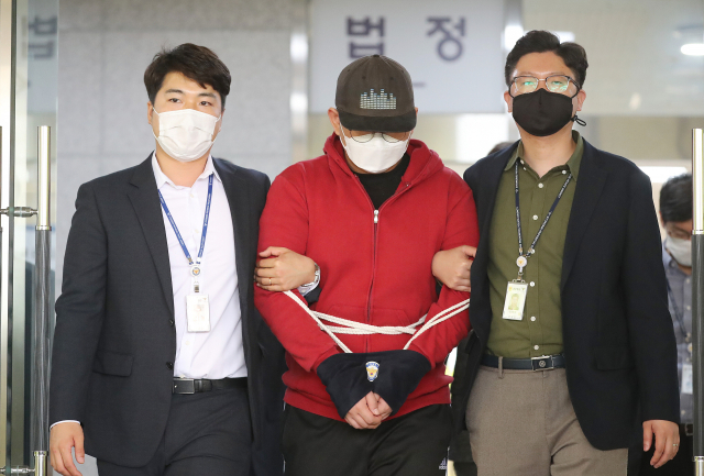 지난 12일 대구지법 안동지원에 영장실질심사를 위해 출석한 