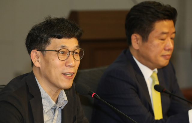 진중권 전 동양대 교수가 15일 오전 미래통합당 유의동·오신환 의원 주최로 서울 여의도 국회 의원회관에서 열린 