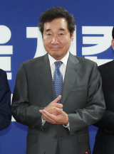더불어민주당 이낙연 코로나19 국난극복 위원장. 연합뉴스