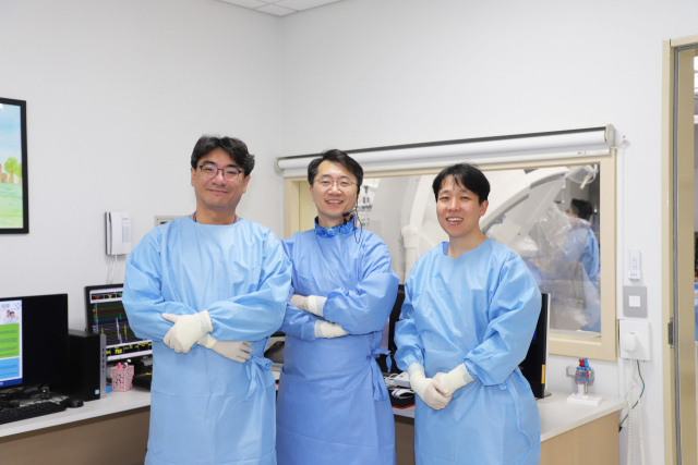 계명대학교 동산병원 심장내과 부정맥클리닉팀. 왼쪽부터 박형섭, 한성욱, 황종민 교수.