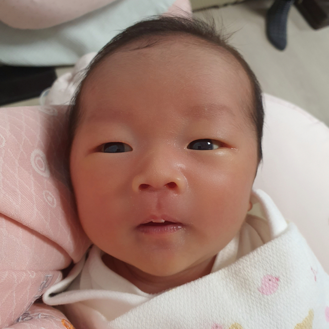김슬기(28)·손상현(33) 부부 둘째 아들 사랑이(3.1kg) 4월 26일 출생