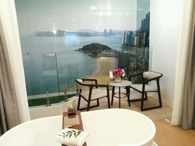 부산 해운대에 7월 개점을 앞둔 영무파라드호텔