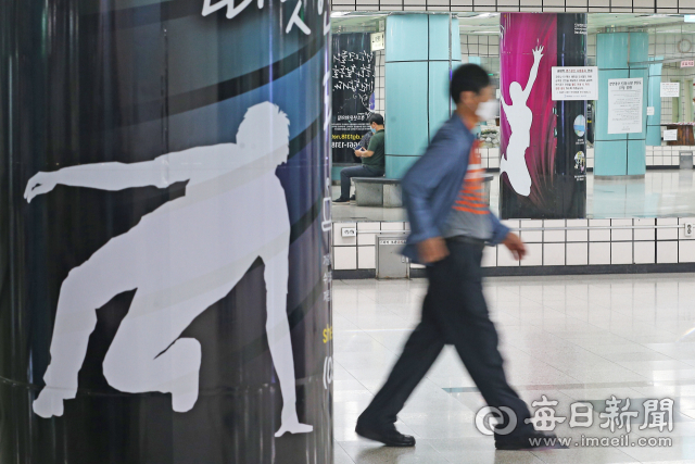 11일 대구도시철도 1호선 교대역 청소년 댄스 연습 공간. 대구시는 청소년들이 편리하게 연습공간을 이용할 수 있도록 온라인 예약 시스템을 구축할 계획이다. 우태욱 기자 woo@imaeil.com