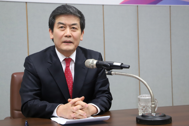 오는 25일 임기를 마치는 박영석 대구문화재단 대표는 