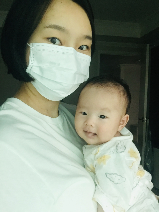 박수진(32)‧이재환(35) 부부 첫째 딸 복순이(2.5㎏) 3월 29일 출생