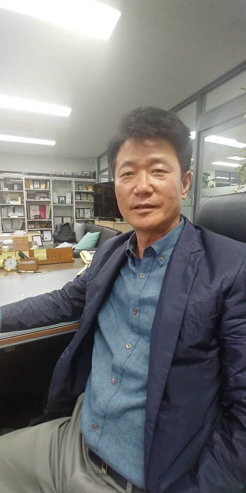 신철범 대표