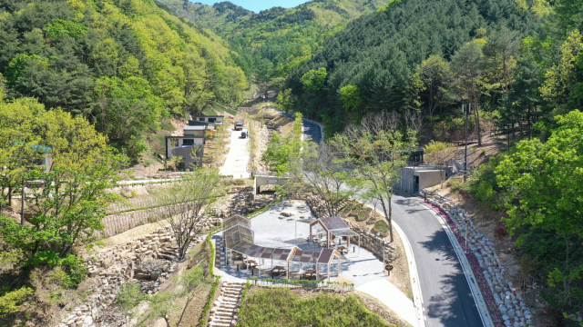 경북 봉화군 문수산자연휴양림 전경. 봉화군 제공